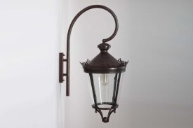 Line Nr. 192 | historische Wandleuchte mit französischem Charm von LumArt.